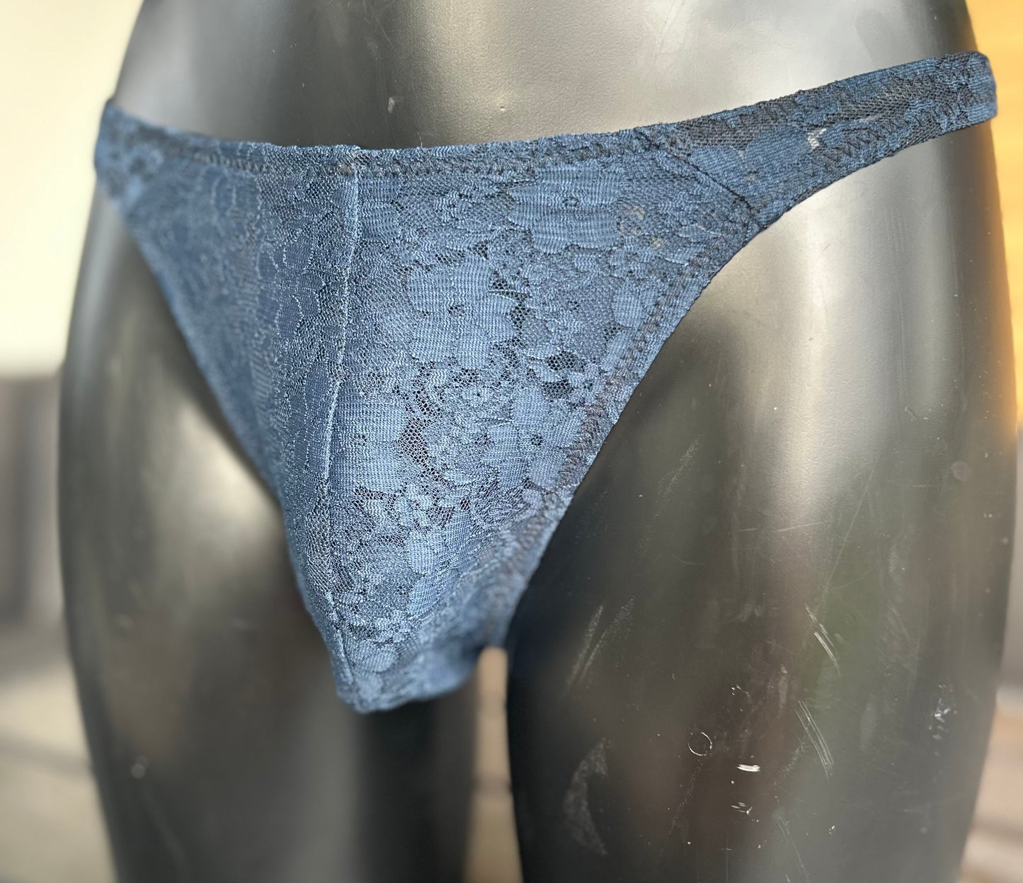 Eirins herrestring (blondetruse)