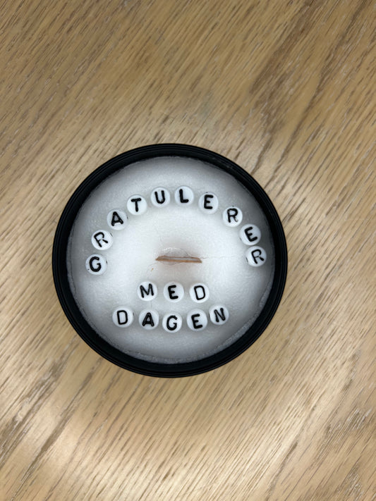 Duftlys med hemmelig beskjed (GRATULERER MED DAGEN)