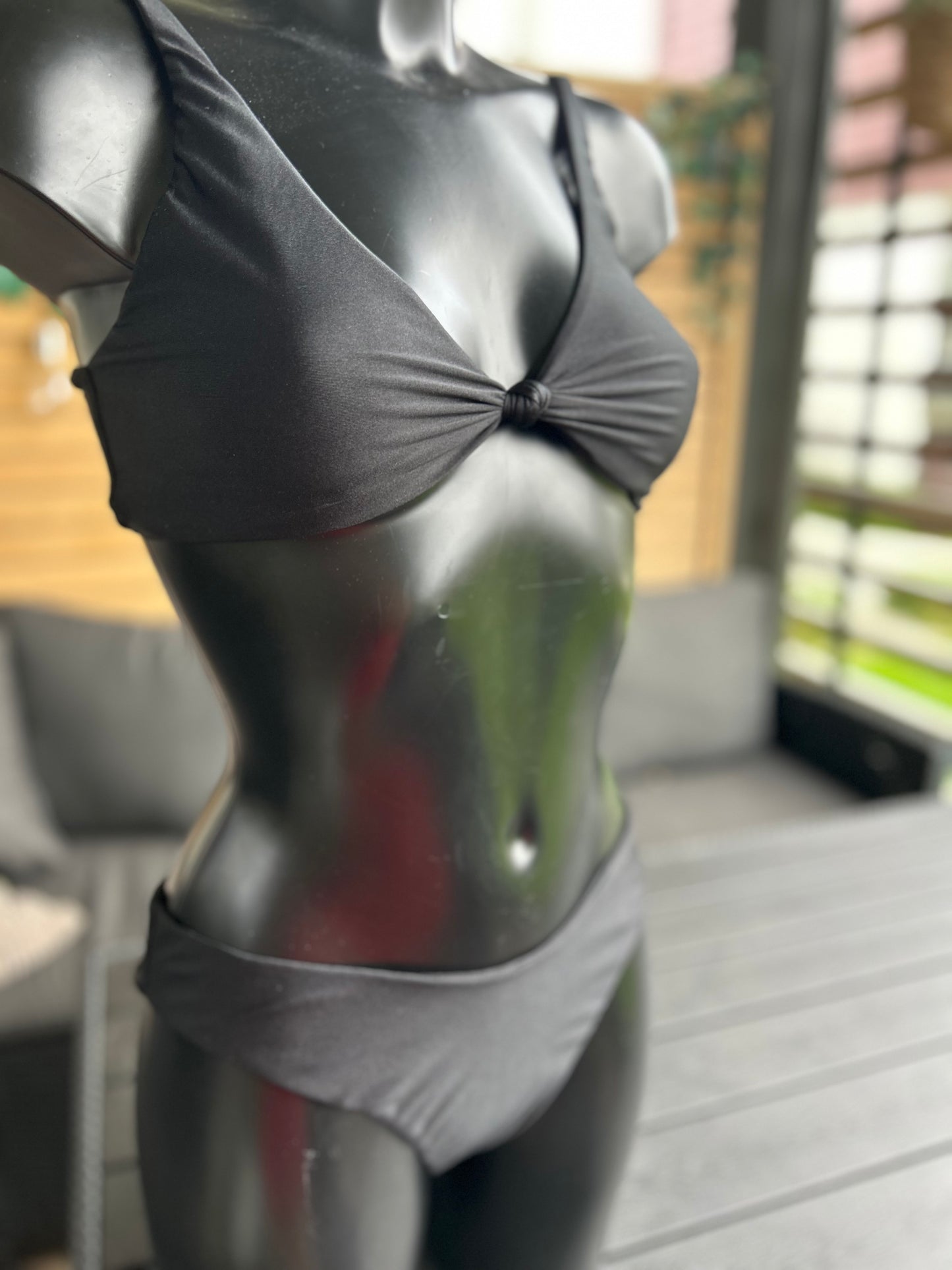 Eirins bikinitruse