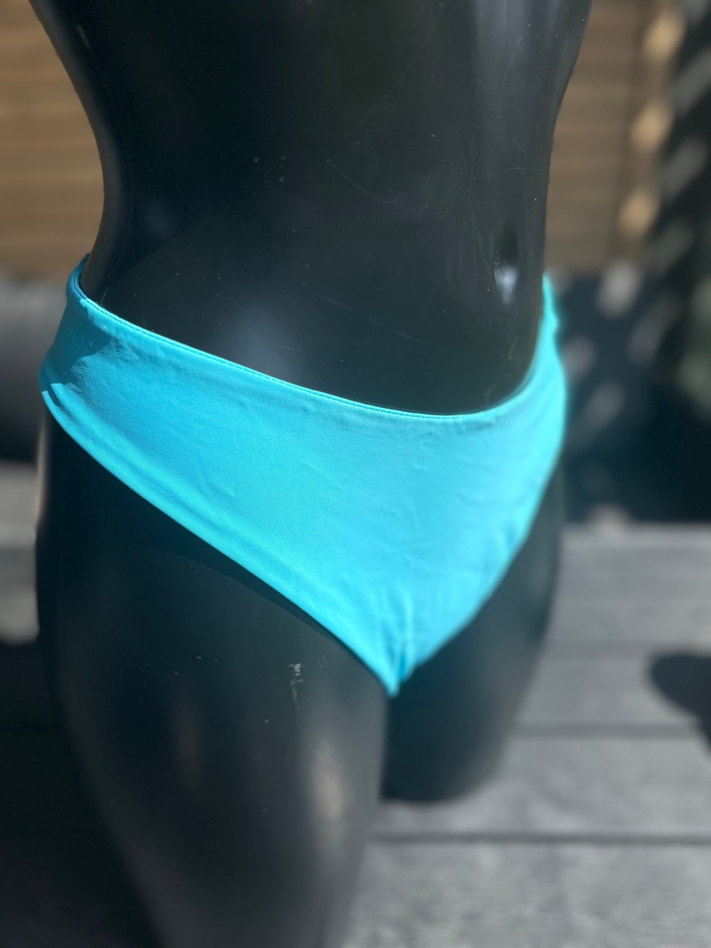 Eirins bikinitruse