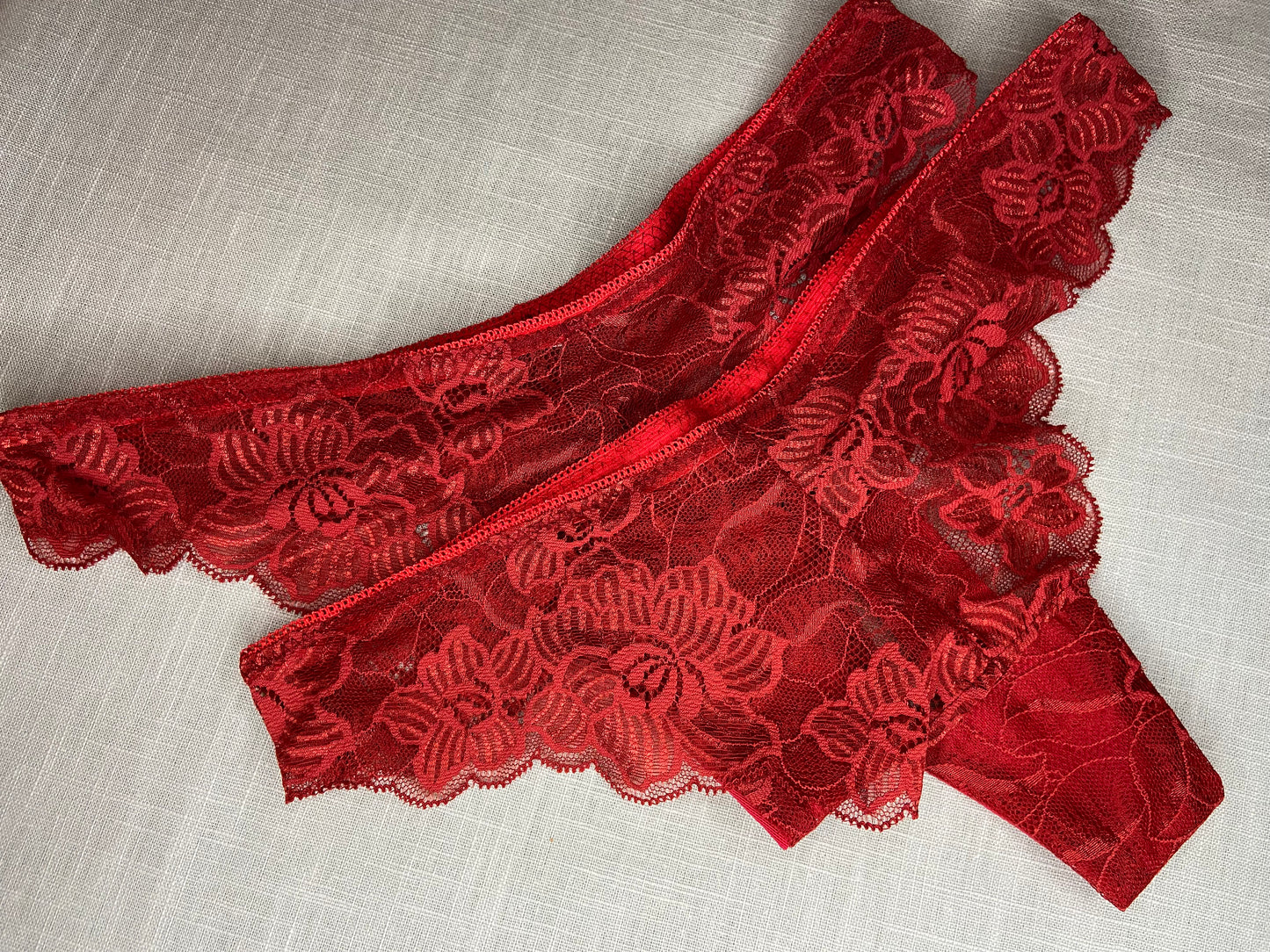 Spesialsydd bralette RØD