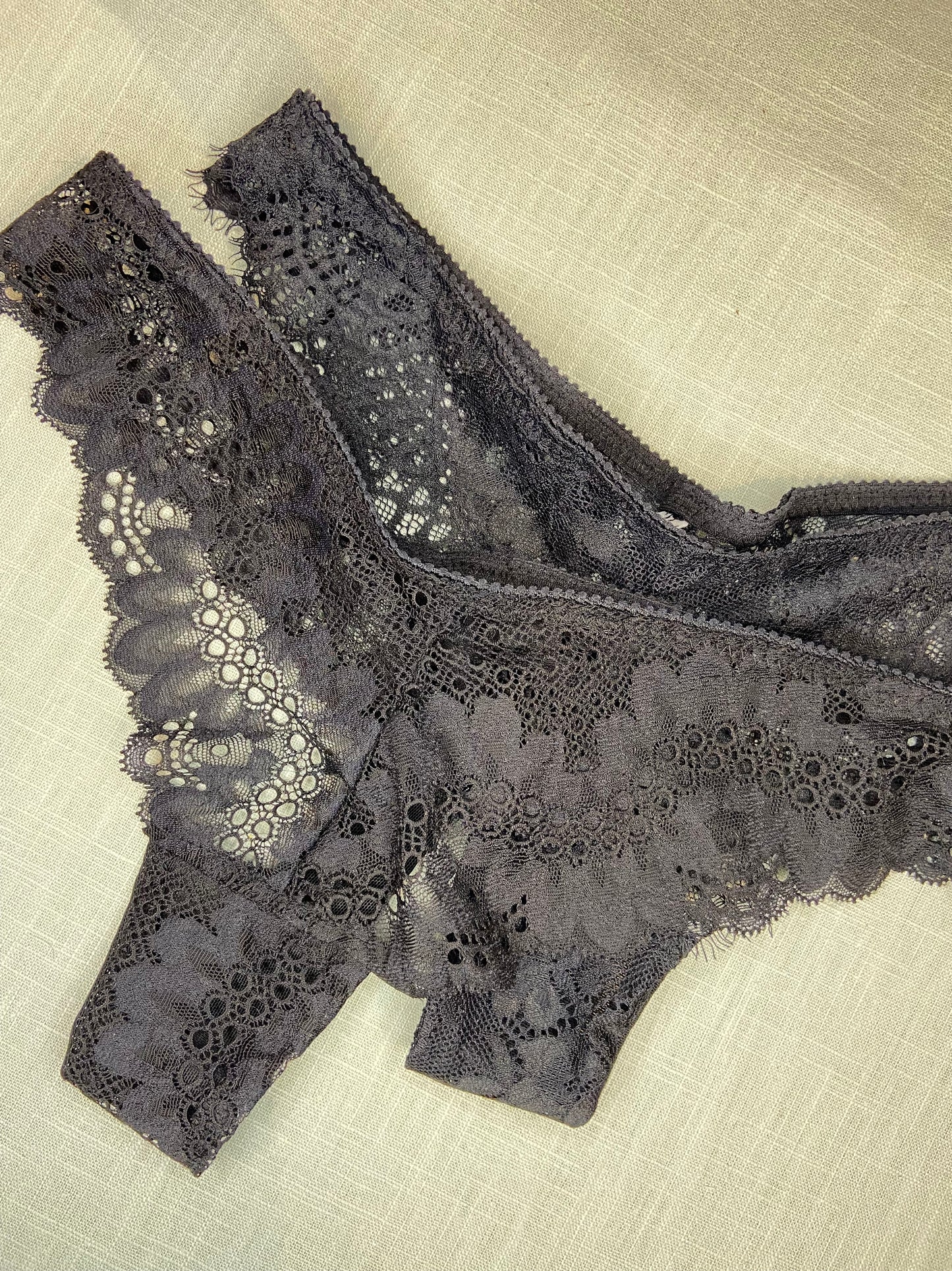 Spesialsydd bralette SORT