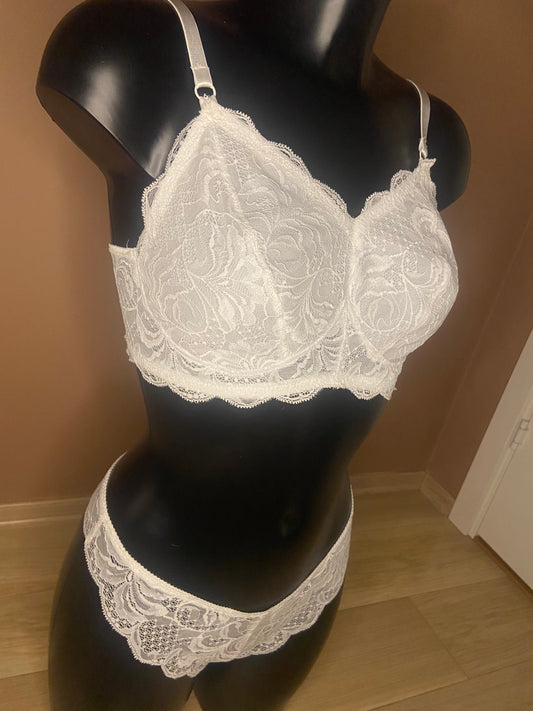 Spesialsydd bralette HVIT