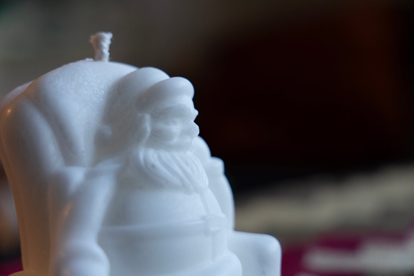 Eirins sittende nisse (stearinlys)