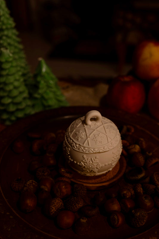 Eirins dekorjulekule med lys