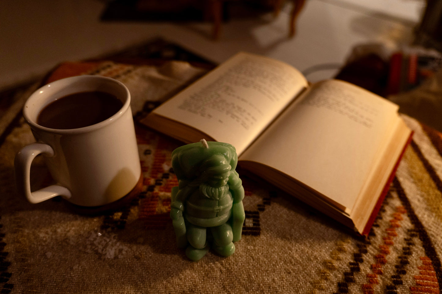 Eirins sittende nisse (stearinlys)