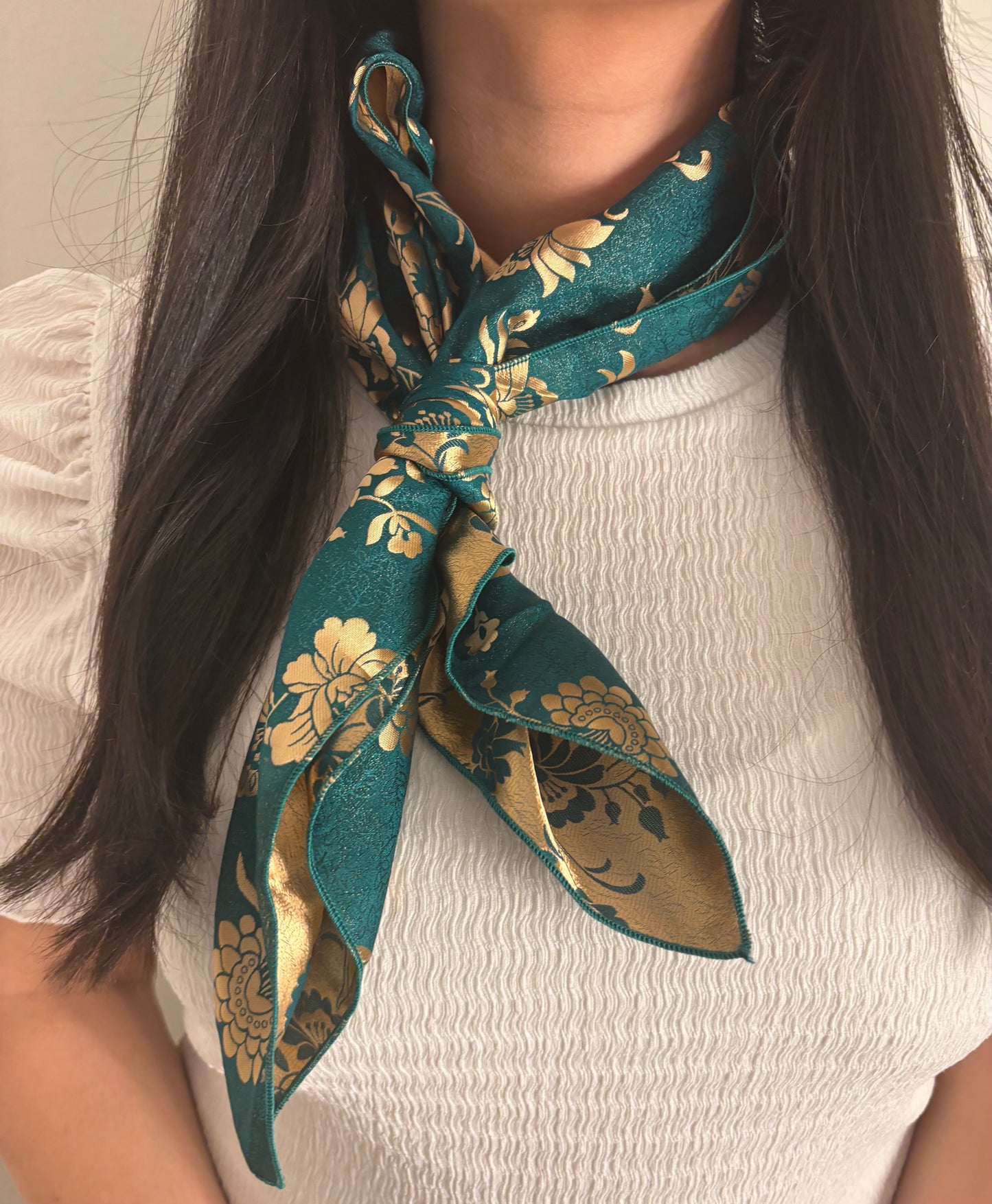 Silkeskjerf (silkebrokade)